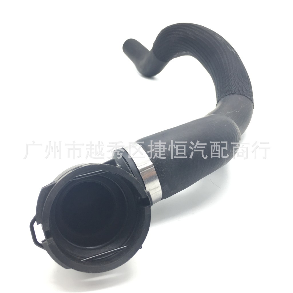 Adequado para Volvo S80 07-2.5 tubo de água superior tanque de água tubulação de água de refrigeração tanque de água inf