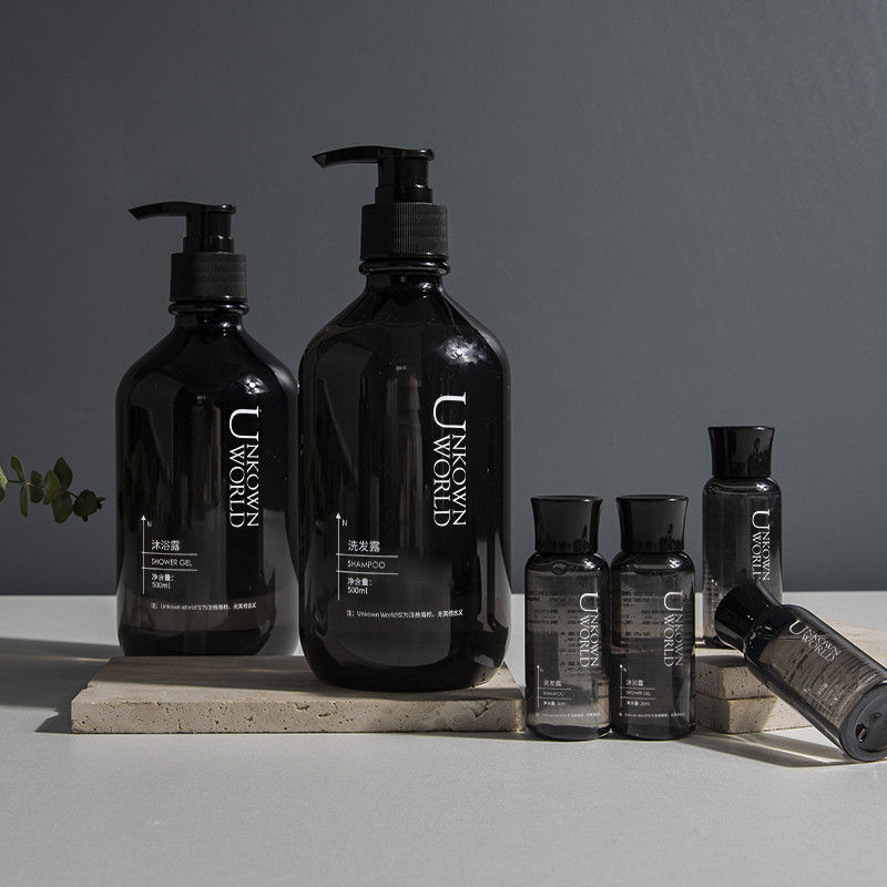 500ml garrafa grande shampoo lavagem corporal shampoo hotel uso b & b Club banho produtos de higiene pessoal