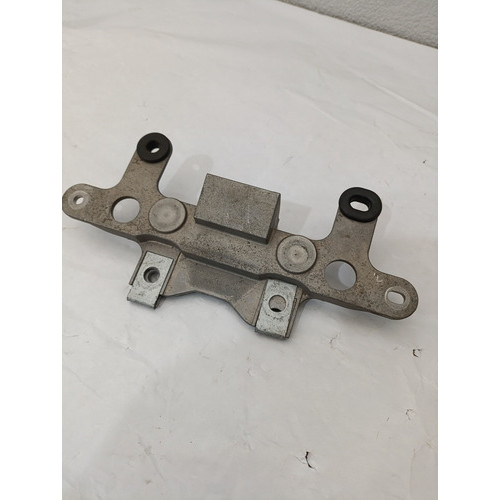 Suporte Do Banco Yamaha Super Ténéré Xt 1200 2013 Original Prata