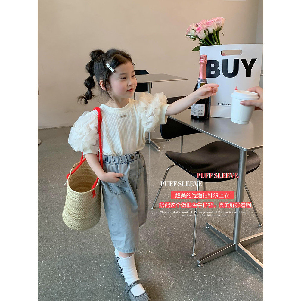 Meninas manga Puff camiseta 2026 verão novo estilo moda médio pequeno crianças de manga curta topo branco crianças roupa