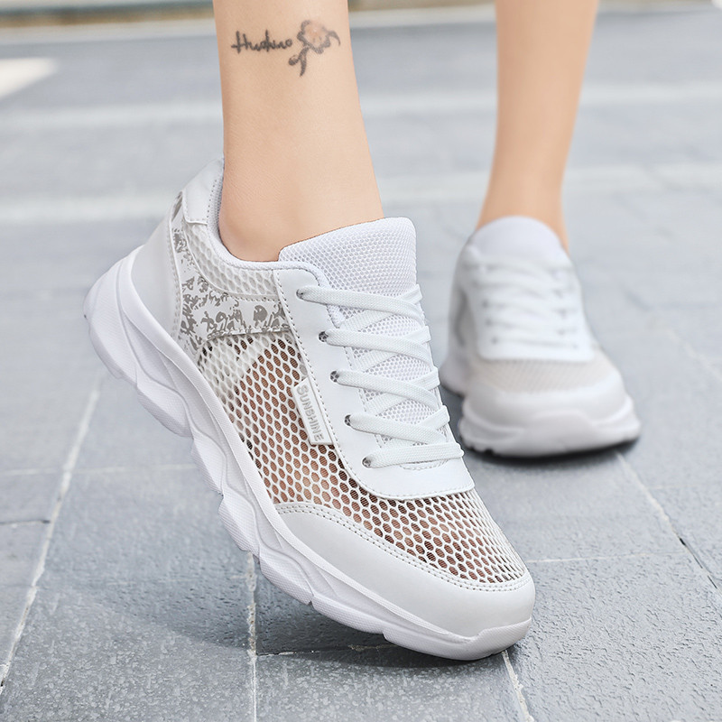 Verão rendas sapatos femininos sapatos brancos oco única malha respirável sapatos estudante correndo sapatos esportivos