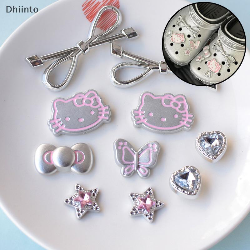 [Dhiint] 10 Pçs/Set Prateado Hello Kitty Conjunto Meninas Mulheres Sapato Encantos DIY Buraco Sapatos Destacáveis Bule A