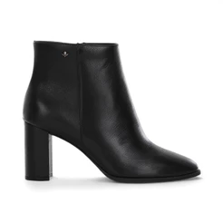 Bota Cravo e Canella Couro Tumbled Preto - Feminino
