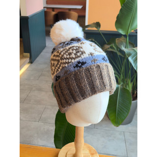 Chapéu feminino chapéu de lã outono inverno All-Match bola de lã chapéu de malha textura quente máquina bordado na moda 