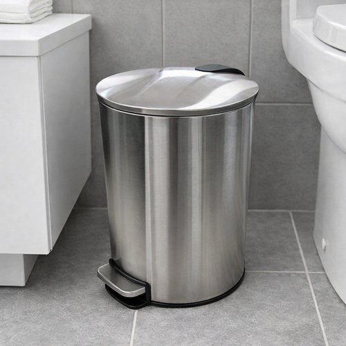 Lixeira Inox Slim 5 Litros Com Pedal Acabamento Resistente Compacta Banheiro