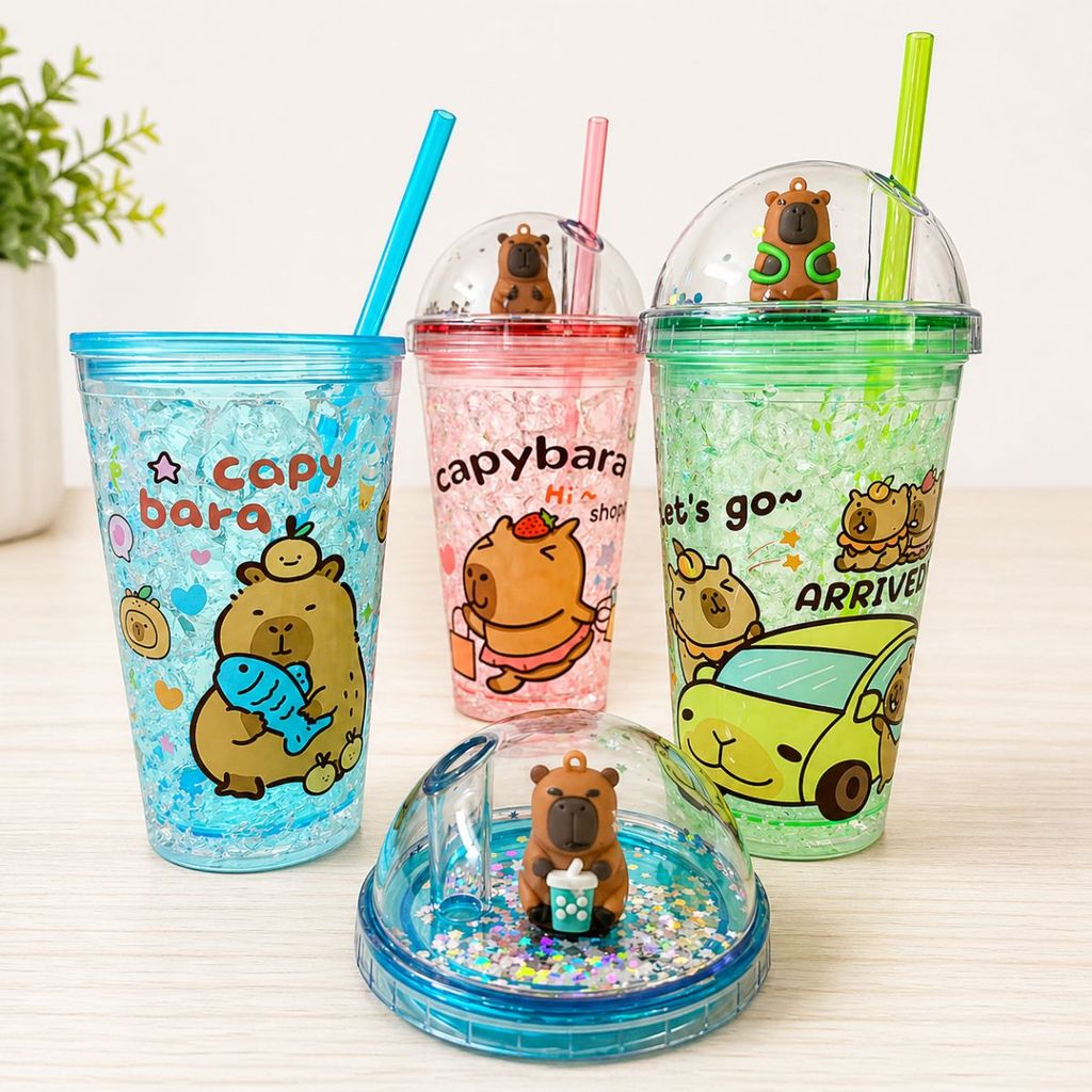 Copo Capivara Infantil 480ml Com Canudo e Tampa Cúpula de Brilho Transparente
