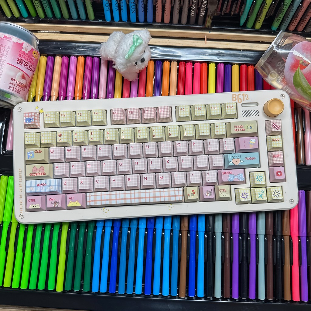 Manual de verão teclado mecânico Keycap menina PBT Material grande conjunto completo sublimação Original altura da fábri