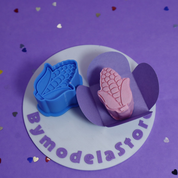 Ejetor e Modelador para Brigadeiros e Docinhos - Festa Junina - Milho