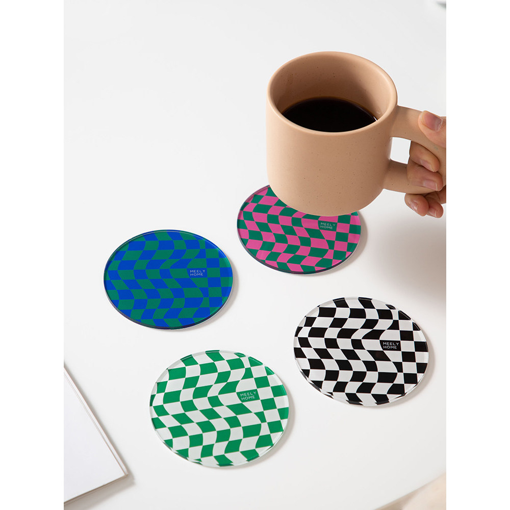 Mili estilo Retro preto branco xadrez Coaster Design nicho ins estilo simples acrílico almofada de isolamento térmico