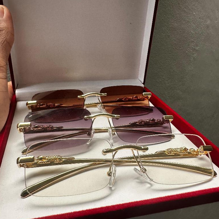KIT 3 PEÇAS  ÓCULOS CHEETA ARMAÇÃO DOURADA LENTE ALEATORIA UNISSEX VINTAGE OCULOS DE DESCANSO