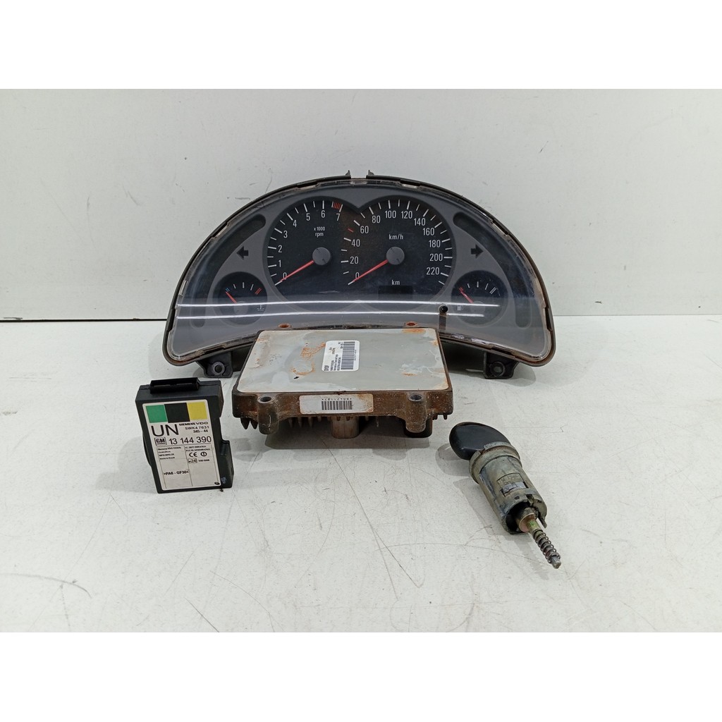KIT CODE INJEÇÃO GM CORSA JOY 1.0 GASOLINA 2002 2003 A 2012