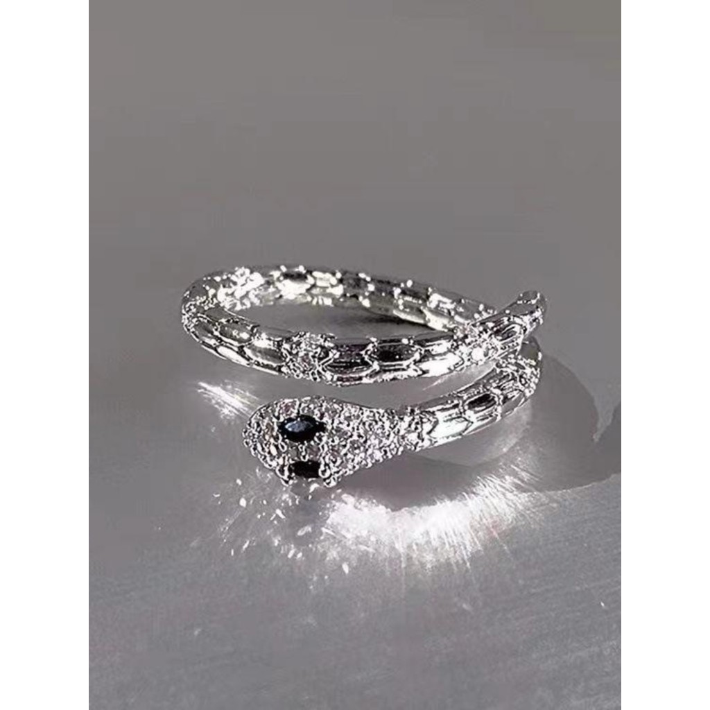 Anel de cobra de luxo leve em forma de cobra feminino nicho Design High-End casal anel elegante único anel de dedo indic