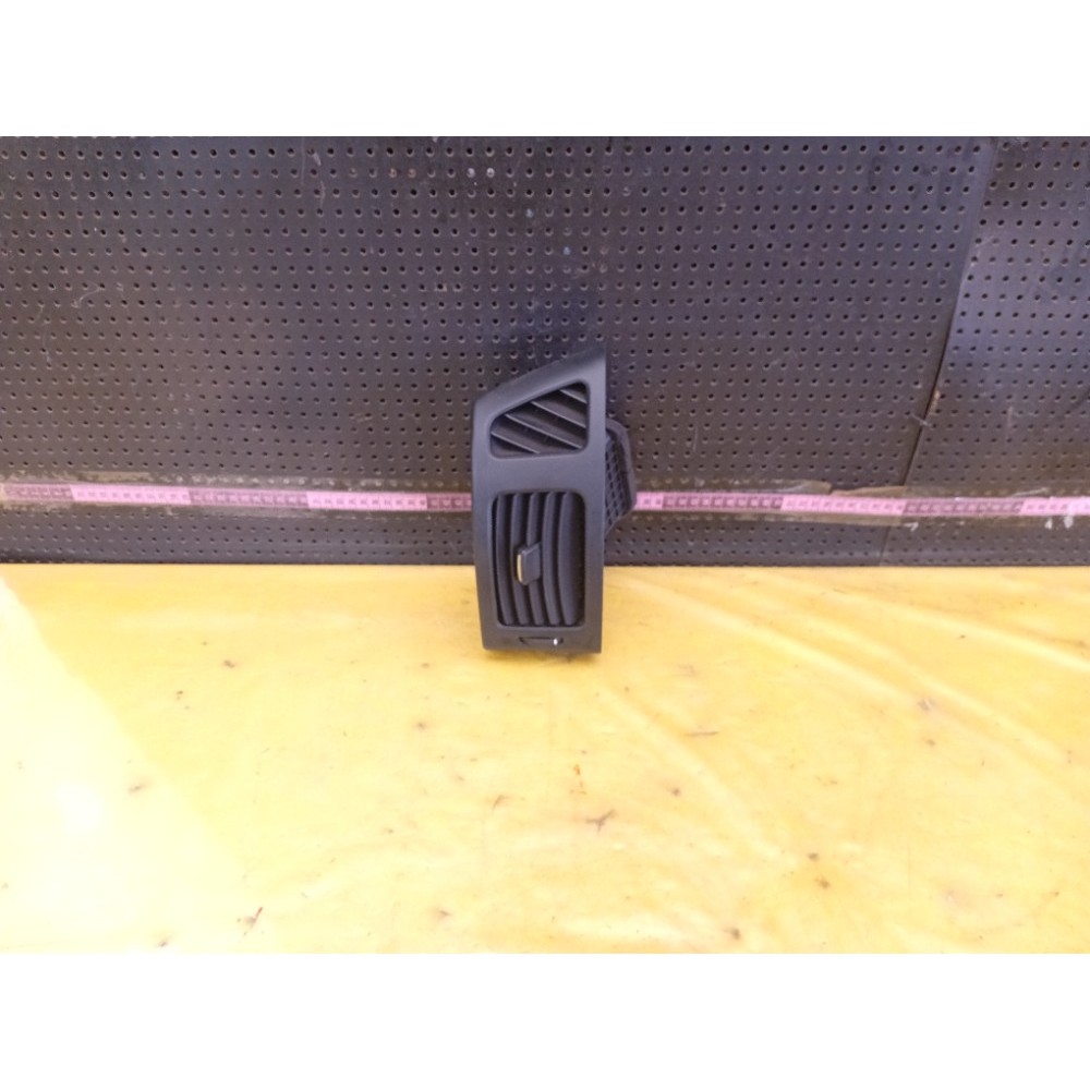 Difusor Ar Painel Lado Esquerdo Hyundai I30 2011