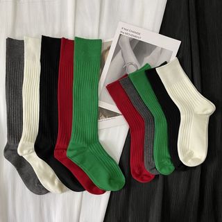 BV Verde Tridimensional Desenho Agulha Dupla Faixa Elástica Alta Cor Sólida Preto Branco JK Meias Japonesas Pilha Meias 