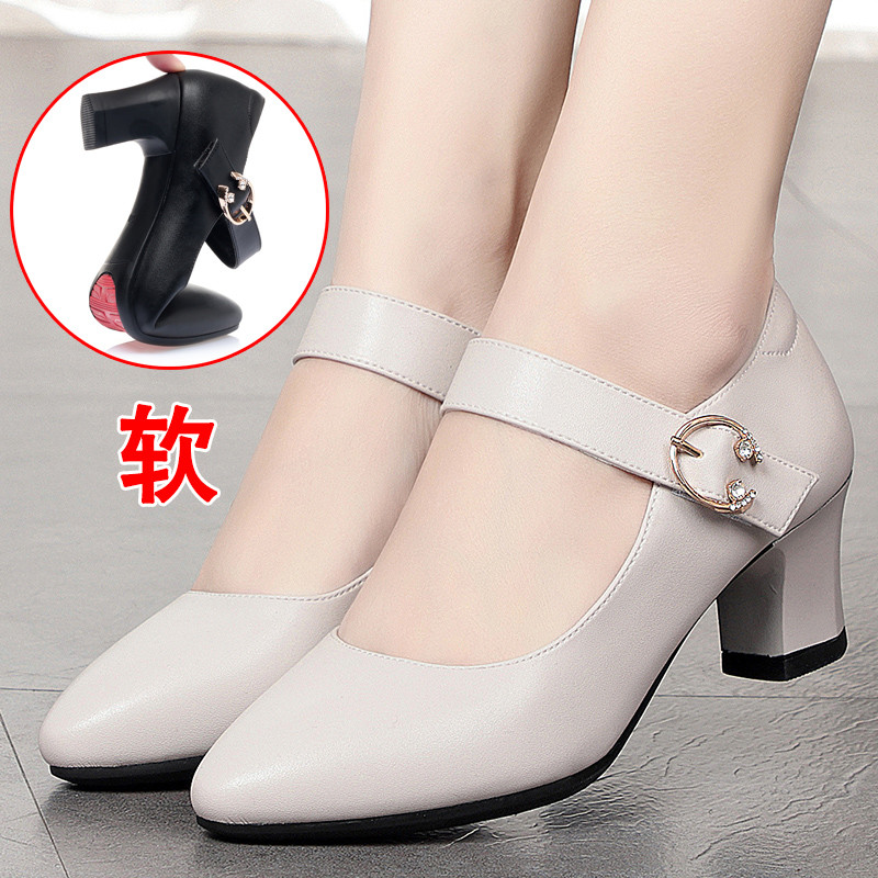 Primavera mãe sapatos de couro genuíno sola macia confortável sapatos femininos de meia-idade sapatos de couro feminino