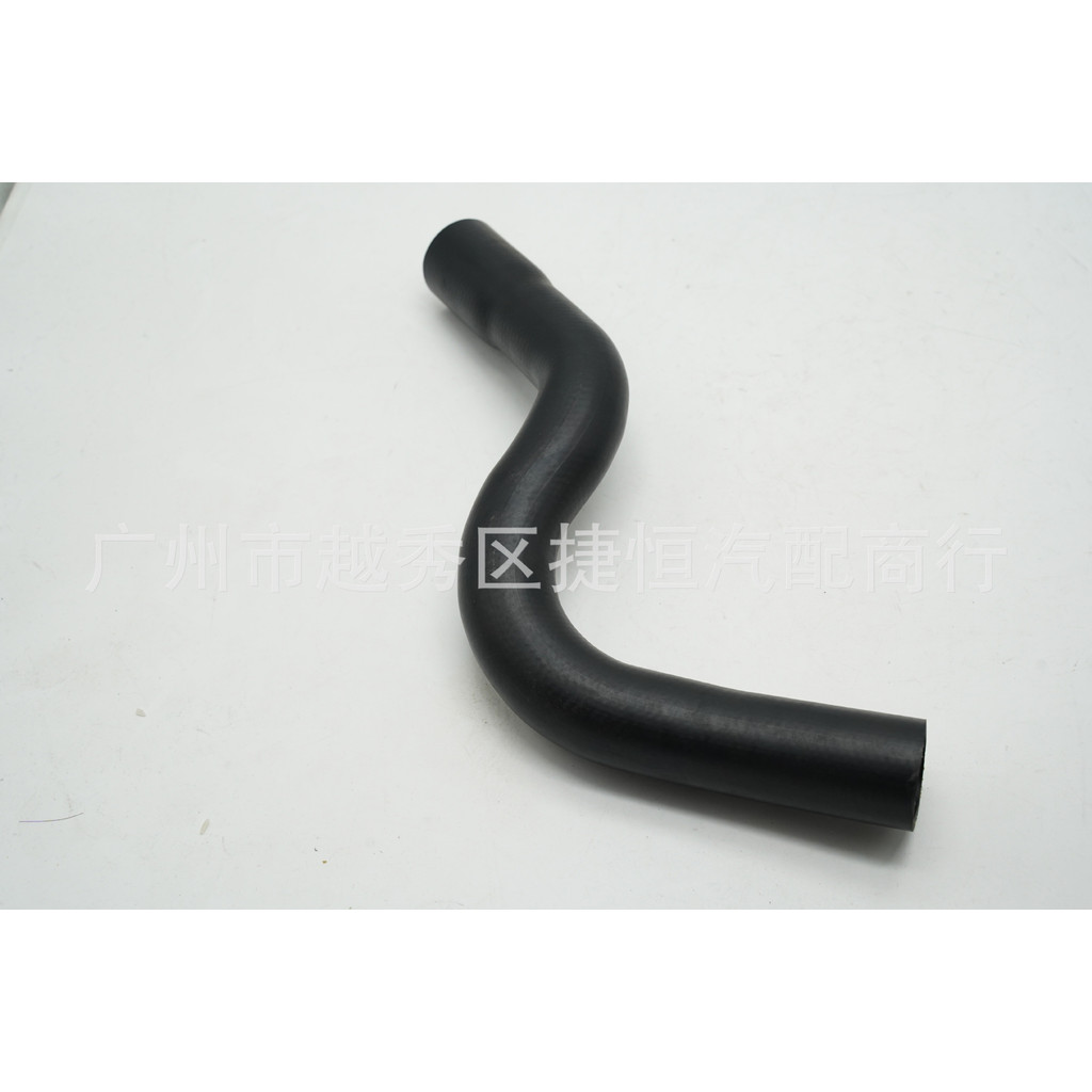 Adequado para Volvo Old S80 tubo de água superior tanque de água tubulação de água de refrigeração tanque de água tubo d