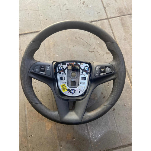 Volante Com Controle De Som Chevrolet Tracker 2018