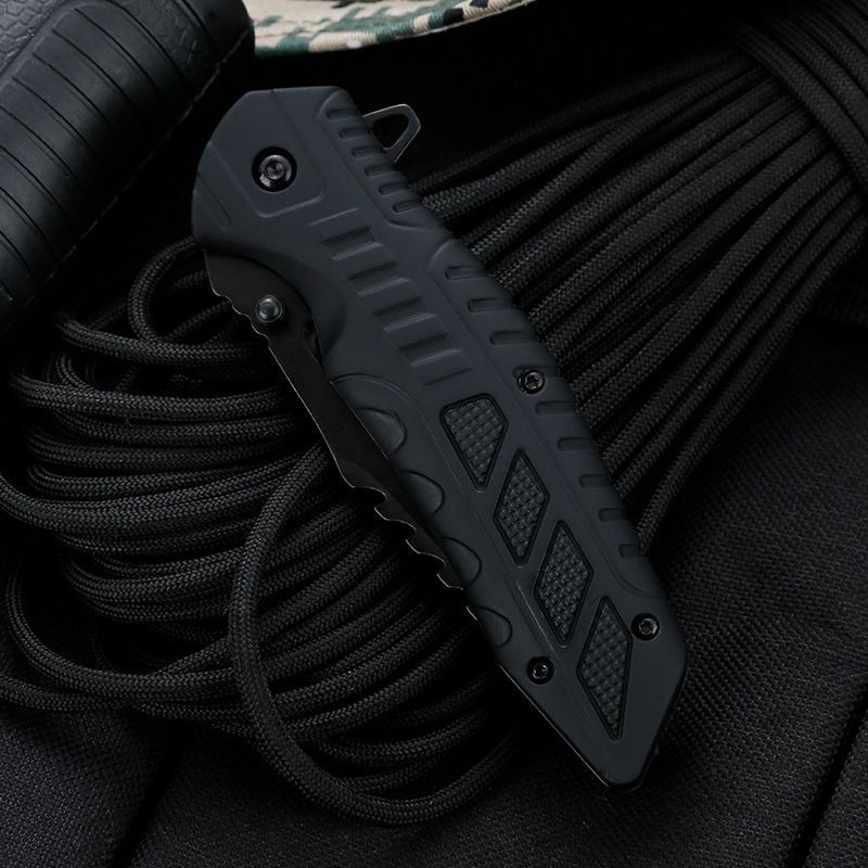 Canivete Semi-Automatico Com Pederneira Com Clip e Trava TC24 KNIFE MATRIX