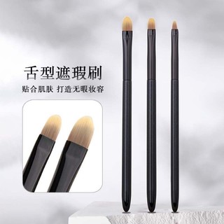 Pincel corretivo de língua fina, cabeça plana, manchas de rasgo, detalhes, cobertura sem costura, marcas de Acne, olheir