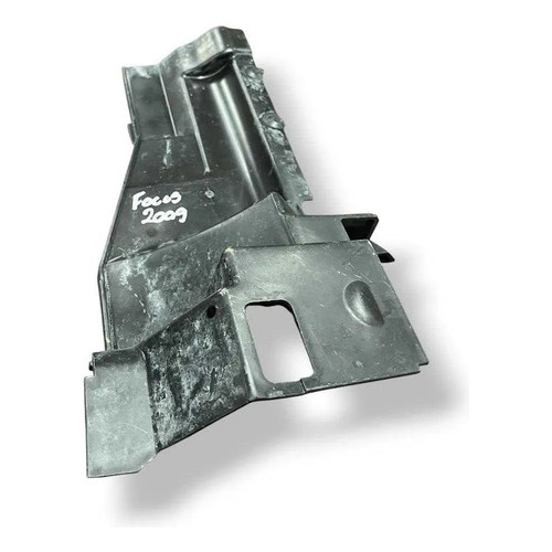 Defletor Radiador Esquerda Ford Focus 2009 2010 3m5110b738