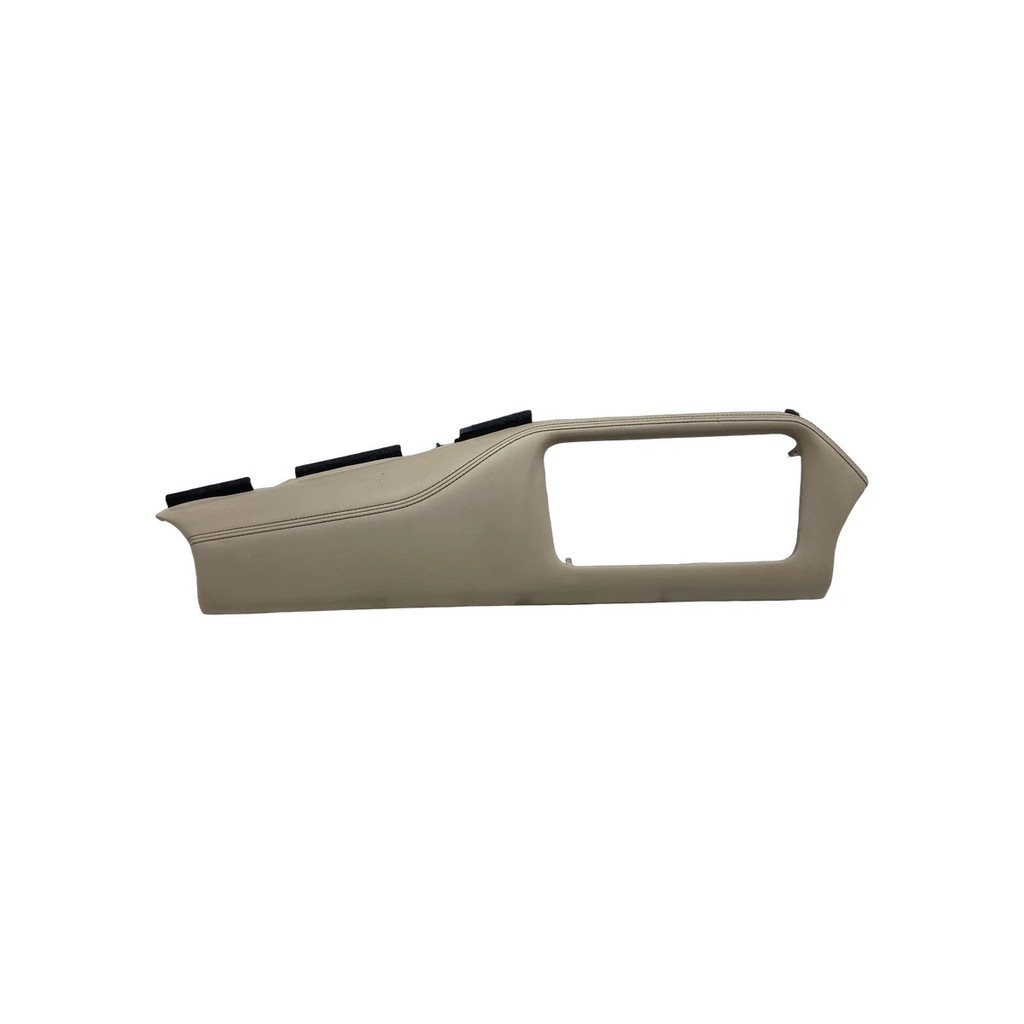 Moldura Painel Central  Nissan Kicks 2017 A  2020 (usado)