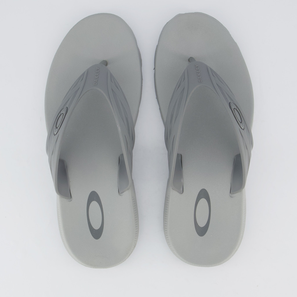 Chinelo Oakley Raptor Cinza