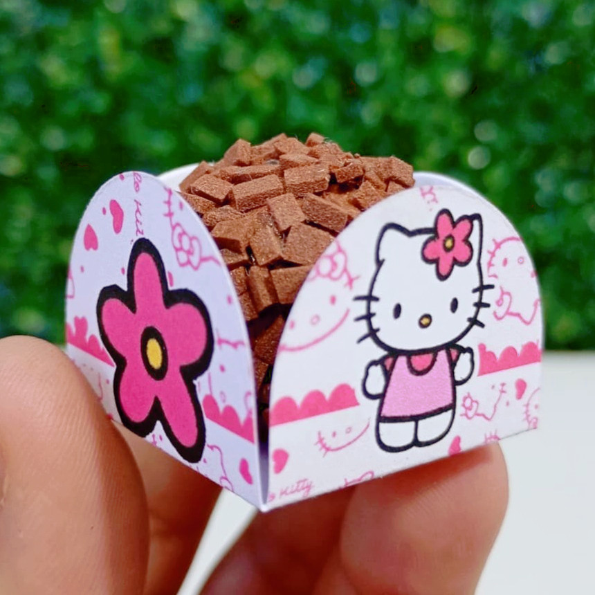 FORMINHA 4 PÉTALAS PARA DOCES HELLO KITTY PARA DOCINHOS BRIGADEIRO FESTA INFANTIL ANIVERSARIO