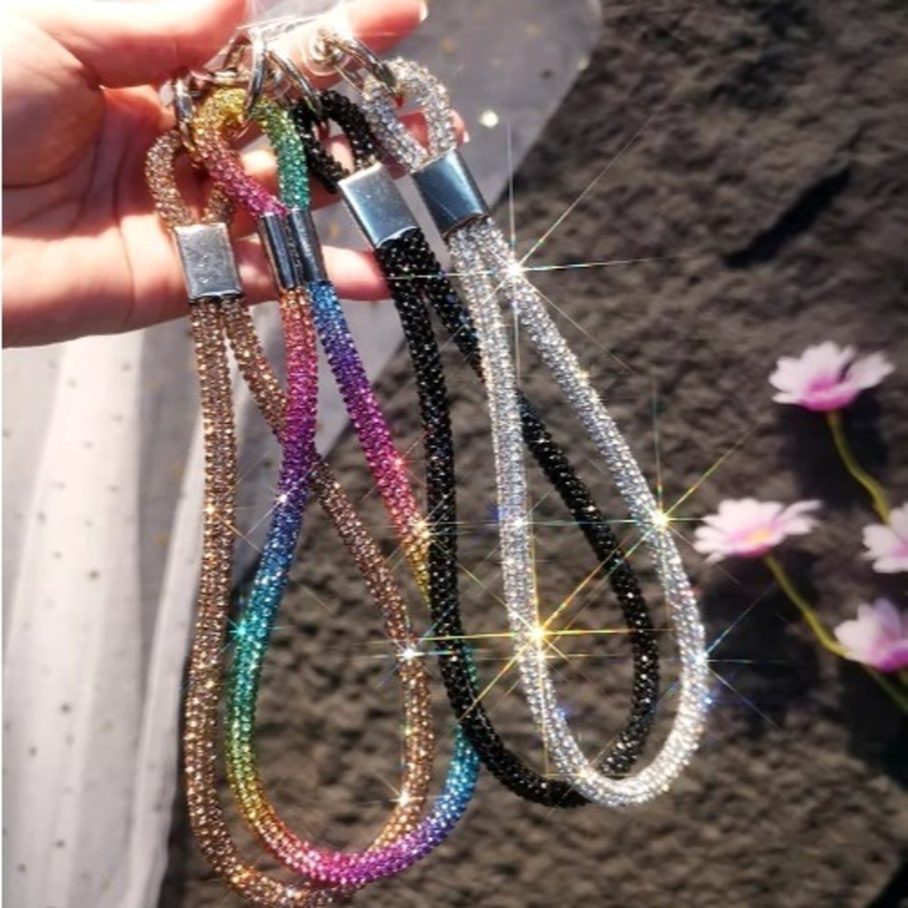 Kit Cordão Antiperda para Celular com Strass Brilhante – Pingente de Cristal e Chaveiro Acessório