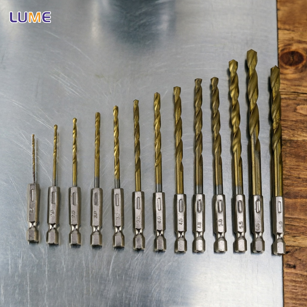 Conjunto 13 Brocas HSS com Revestimento de Titânio Haste Sextavada Uso em Madeira Metal Plástico e Alumínio + Adaptador