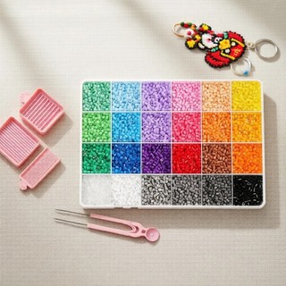 Perler Beads 24 Cores 14000 + Peças , Pixel Art DIY Brinquedo De Ferro Com Chaveiros E Fe…