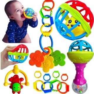 Kit 8 Brinquedos Bebe Chocalho Mordedor Silicone Macio Com Bola Colorida Para Meninas/Meninos Móbile