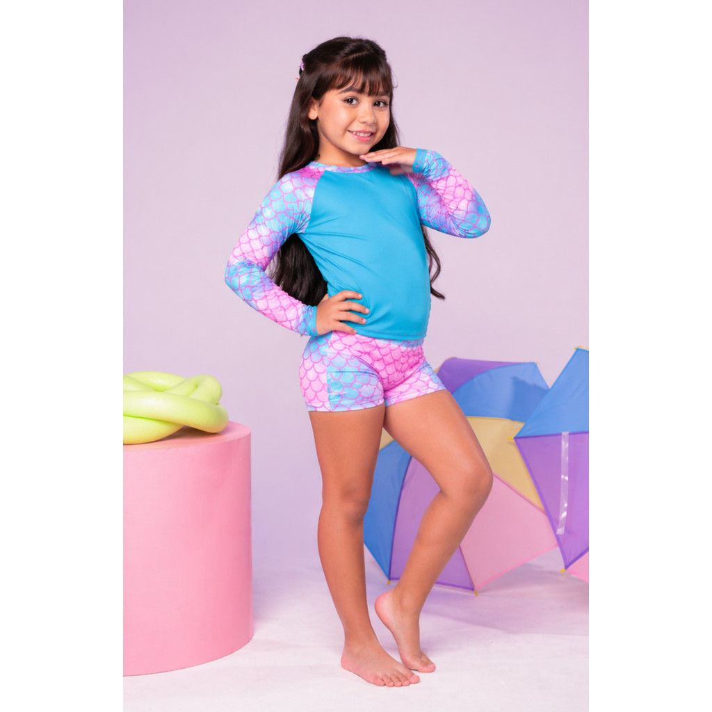 Conjunto Sereia Moda Praia Piscina Infantil Menina Camisa Manga Longa e Shortinho do 2,4,6,8,10 Anos