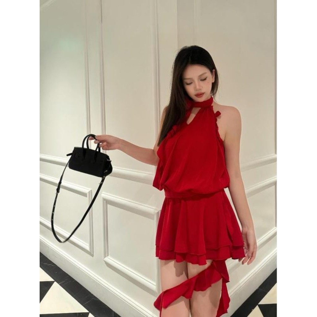 Verão temperamento Irregular High-End sentido magro-ajuste halter saia francês vermelho babados fita halter vestido