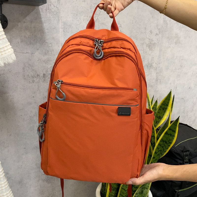 Mochila ultraleve multicamadas de grande capacidade 2026 novo estilo masculino feminino lazer montanhismo esportes bolsa