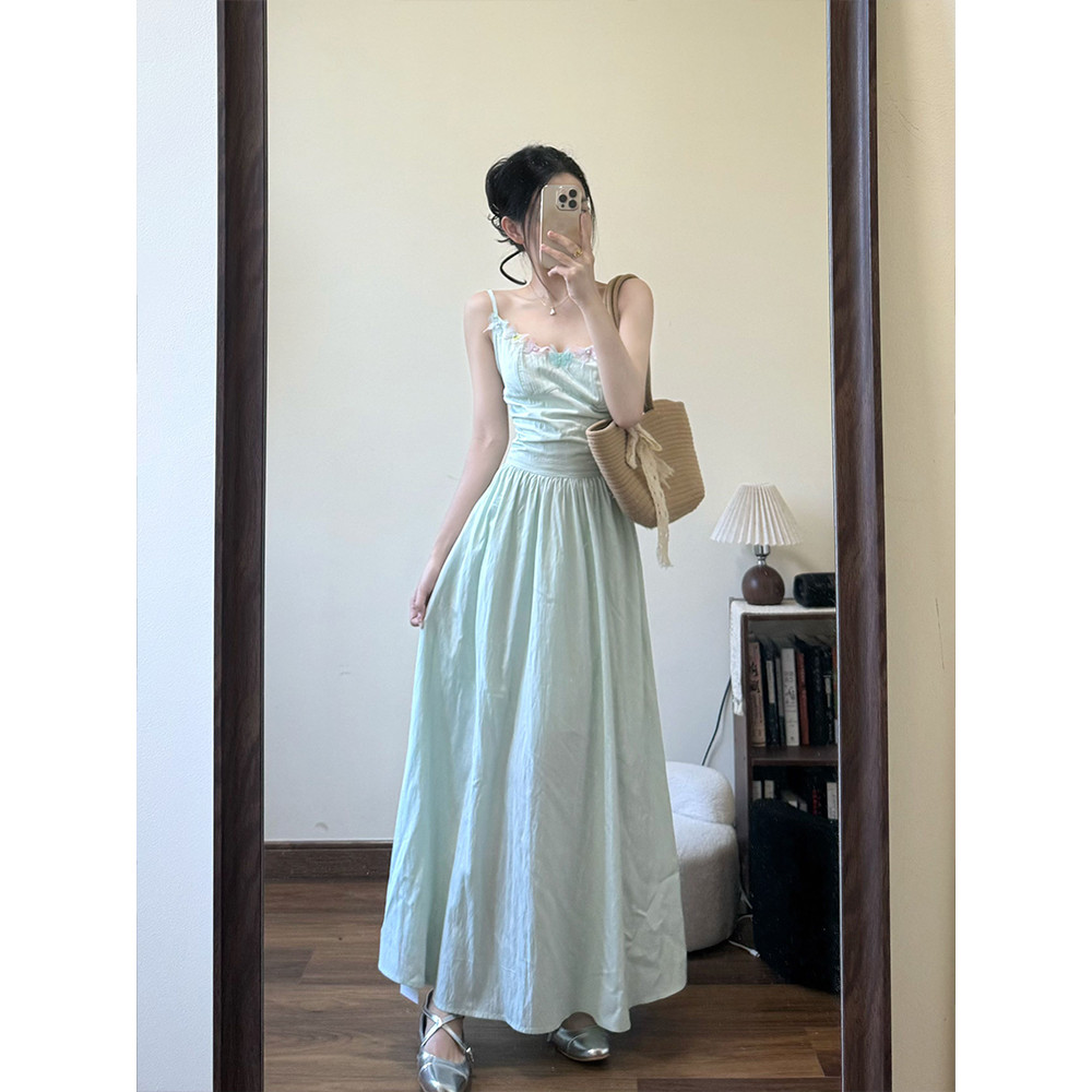 Seaside férias estilo Halter vestido branco feminino verão novo estilo brincalhão inteligente hortelã tridimensional bor