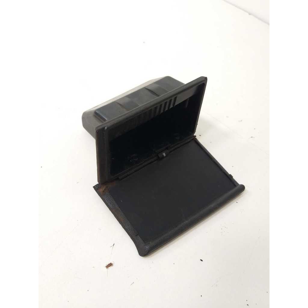 Cinzeiro Porta Traseiro Esquerdo Gm Omega Original