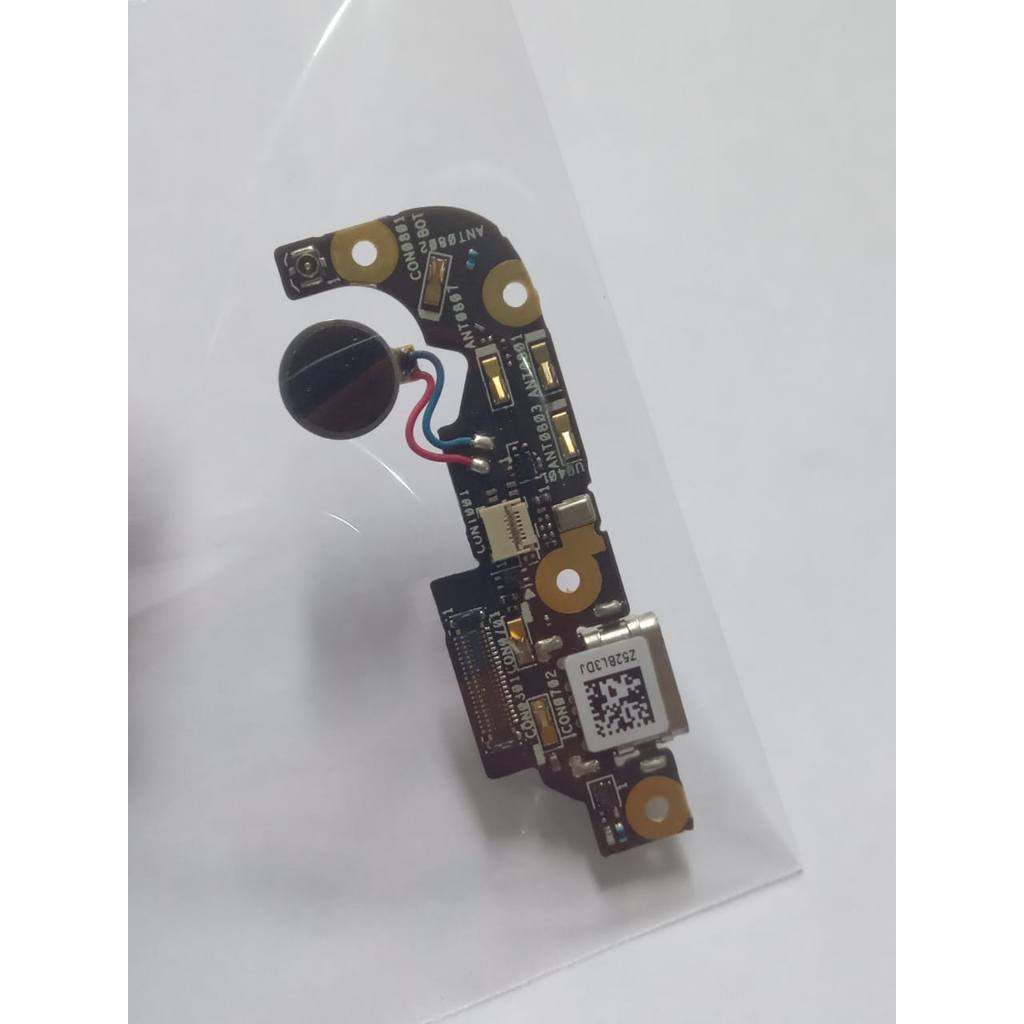 Sucata / Placa de Carga / Vibra Call Zenfone 3 ZE552KL / Teve Contado C/ Agua
