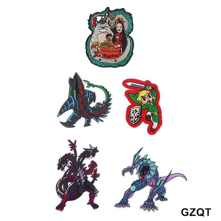 Bakugan Zelda Spirited Away Hal's Moving Castle Covardy Puppy Hero Boutique Adesivos de pano bordados Roupas Crachá Braç