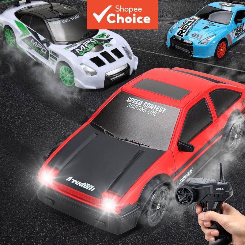 Carro De Drift RC 4WD Escala 1 : 24 , Pneus Intercambiáveis Para Luzes LED De Deriva De Corrida Com 6 Cones 2.4G Remoto