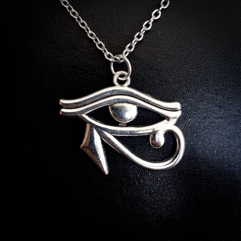 Colar Olho de Hórus, deuses egípcios, Egito, witchcraft, gothic, horus