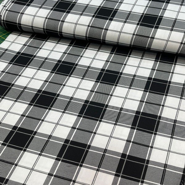 Tecido Tricoline Rotativo Xadrez Preto e Branco Estilo Escocês