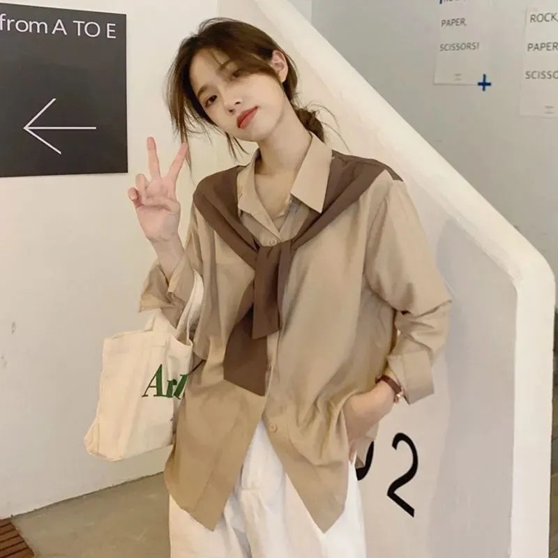 Primavera outono coreano elegante costura xale falso de duas peças camisa de manga comprida Design feminino nicho camisa