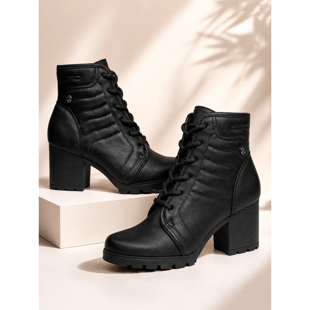 Bota Coturno Tratorada Feminina Dakota Cano Médio Matelassê