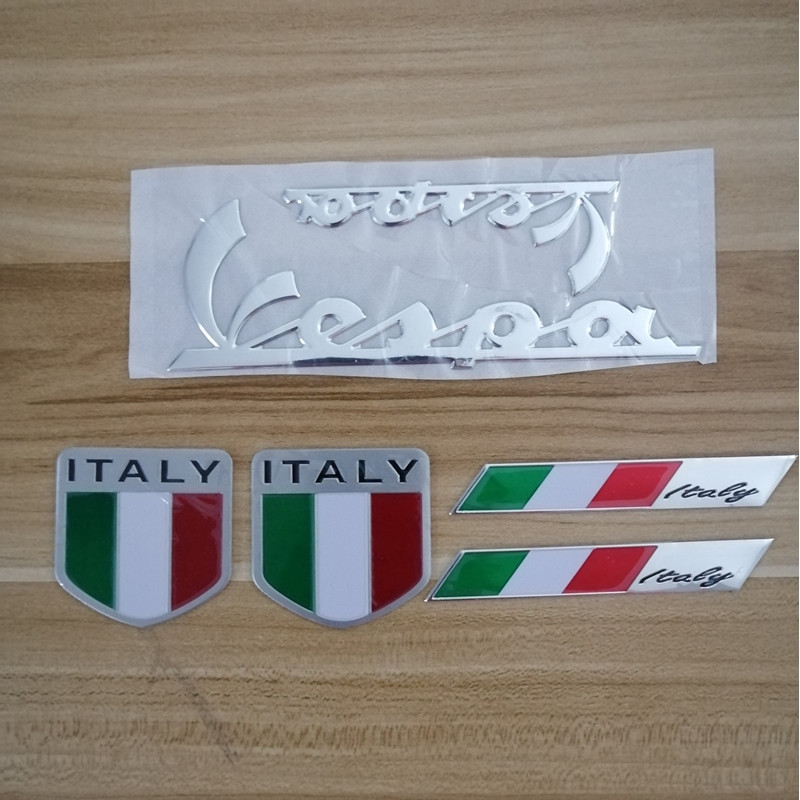 Adesivo Emblema 3D da Itália para Carro PIAGGIO Vespa GTS 300 LX125 LX150 125 150 ie Sprint Primavera LXV 0UDS