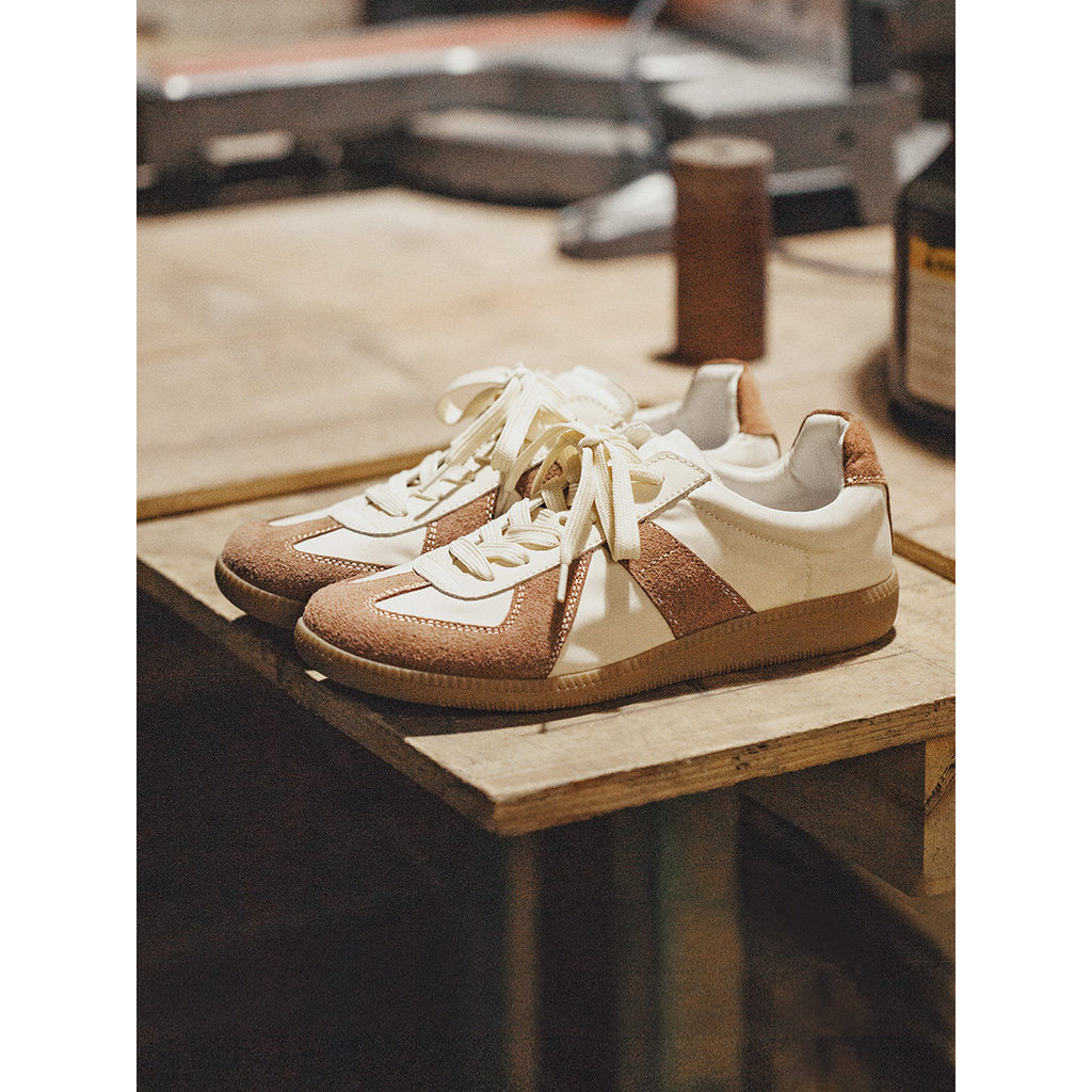 Sapatos masculinos modernos 2026 novo estilo respirável náilon sapatos de treinamento alemão masculino na moda sapatos c