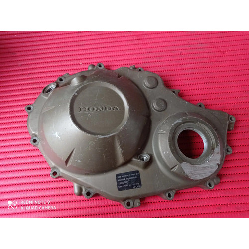Tampa De Embreagem Cbr 1000 08/14 Com Avaria