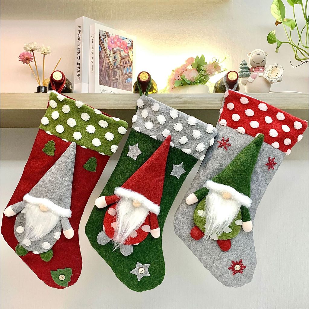 Decorações de natal floresta velho cordeiro velo meias de natal boneca sem rosto meias de natal sacos de presente