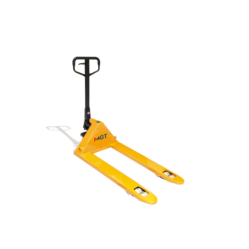 Paleteira Hidráulica Manual 2 Toneladas x 685mm Roda Dupla Nylon Menegotti 40800103