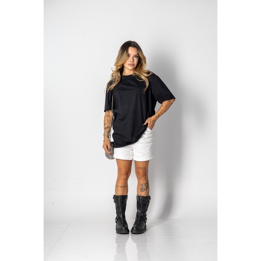 Blusa Oversized Feminina Lisa 100% Algodão Premium | T-Shirt Max Streetwear | Caimento Confortável