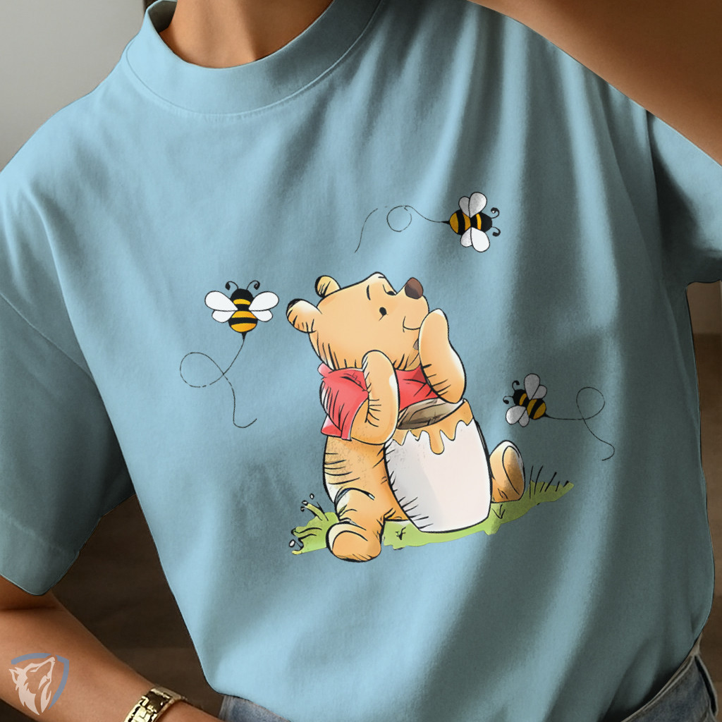 Camiseta Estampa Ursinho Fofinho | Ursinho Pooh Abelha Ursinho Apaixonado por Mel com Abelhas Divertidas